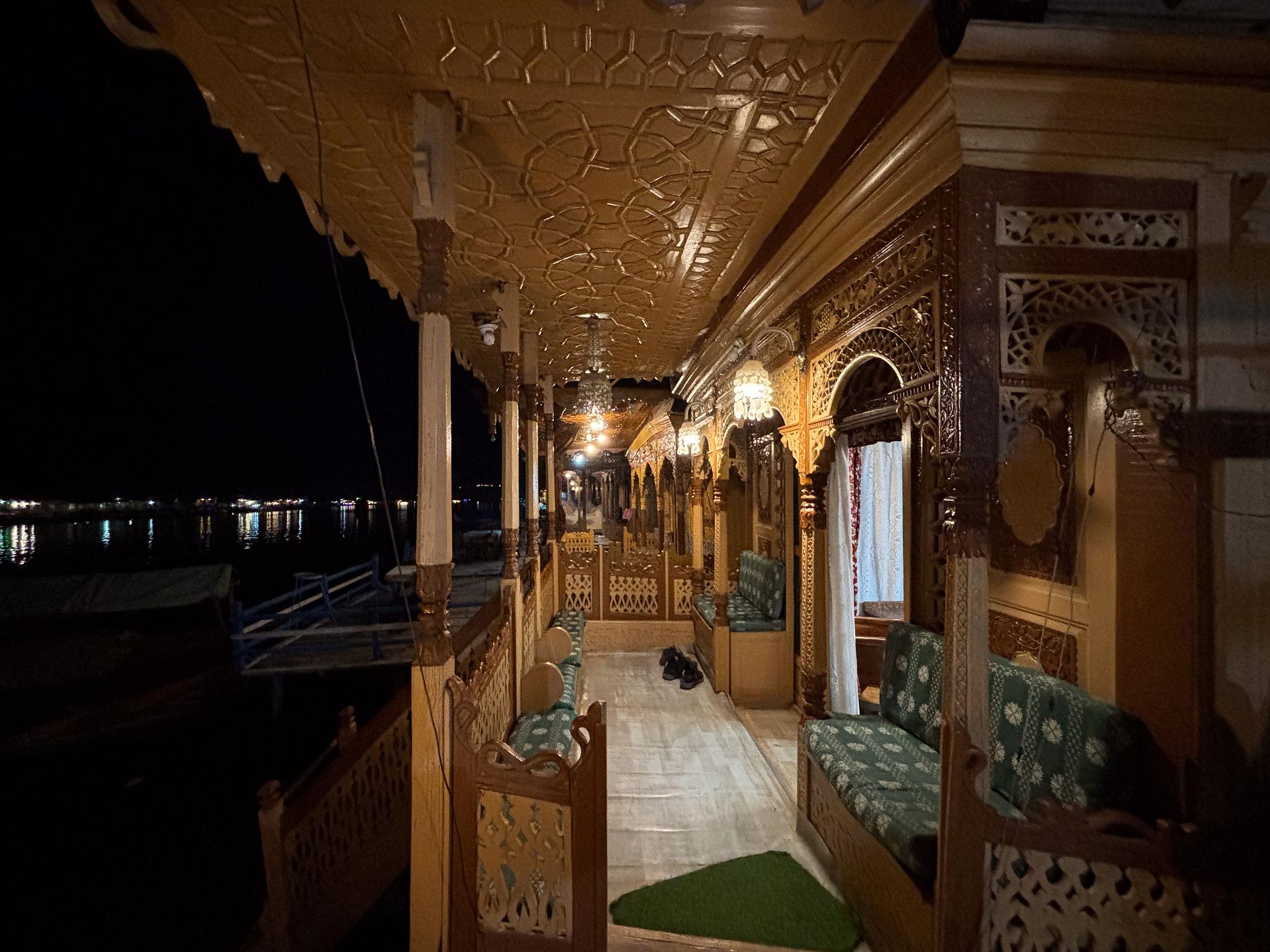 Cultural experience in Kashmir Heaven 112